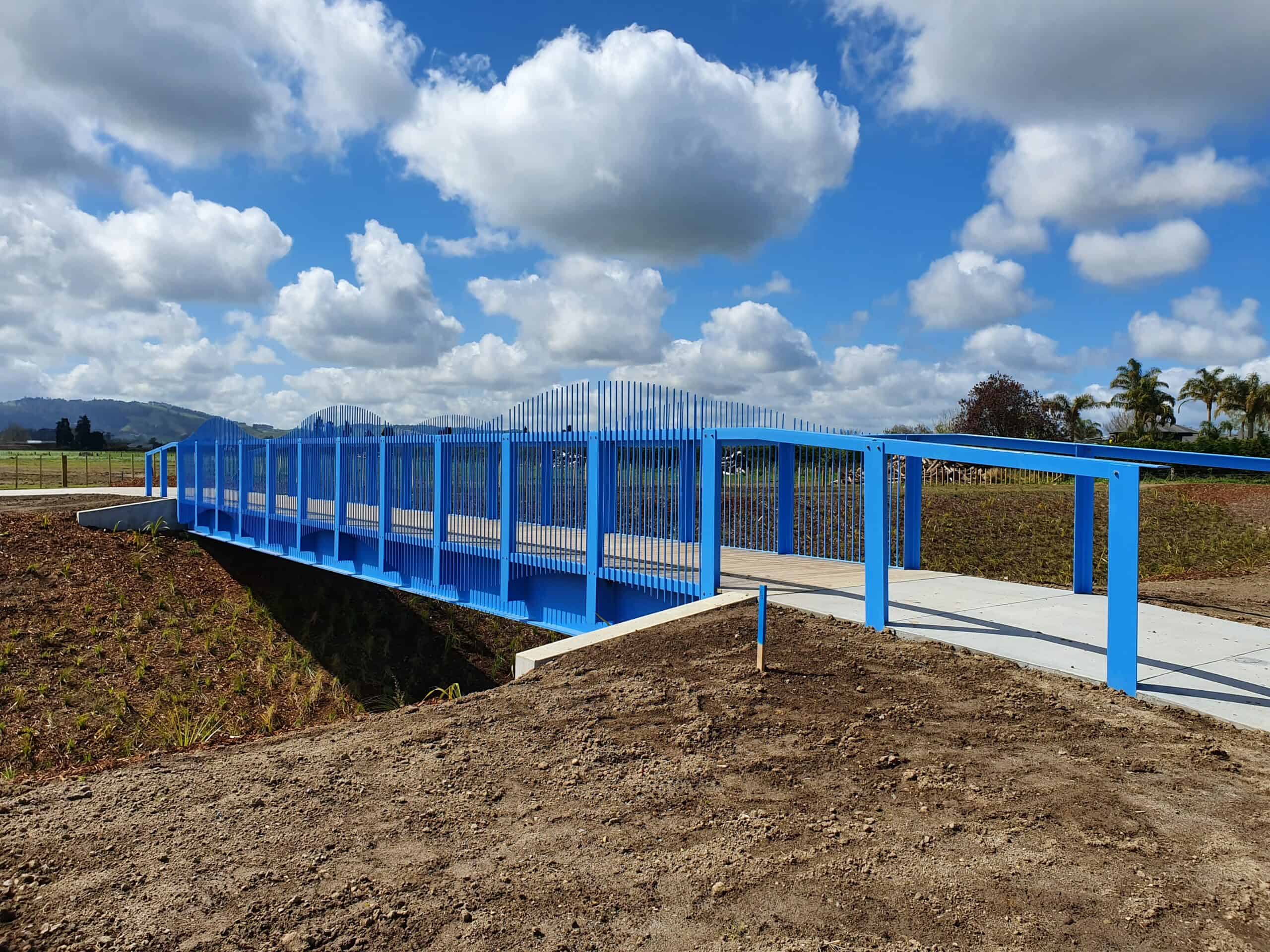 Cambridge steel pedestrian bridge